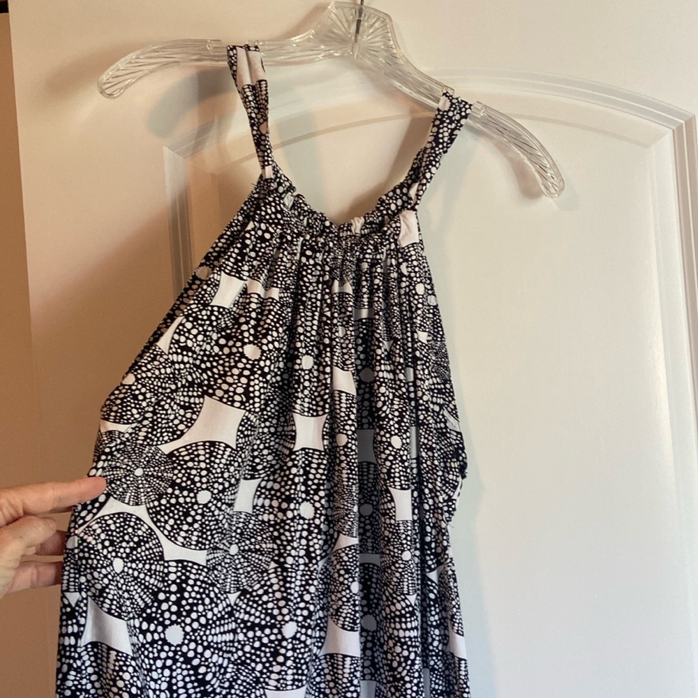 Escapada Black and White Halter Maxi Dress Size Medium - Picture 4 of 8